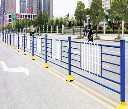 异形道路护栏12