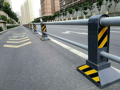 白钢道路护栏07
