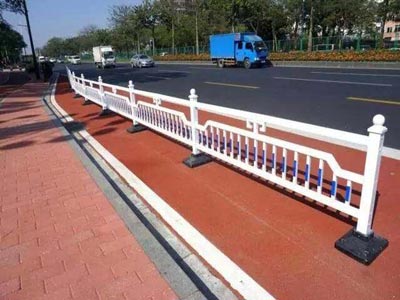 异型道路护栏01