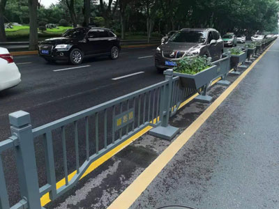 异型道路护栏016